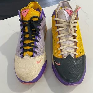 Nike Lakers Lebron 19 mismatched